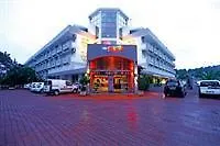 Hotel Carelta 4*